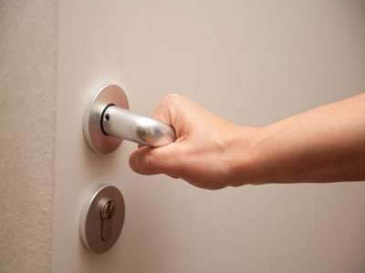 用了這款智能大門鎖，從此告別煩人的鑰匙